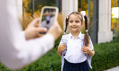 UAE schools ban parents from taking photos and sharing them on WhatsApp, social media