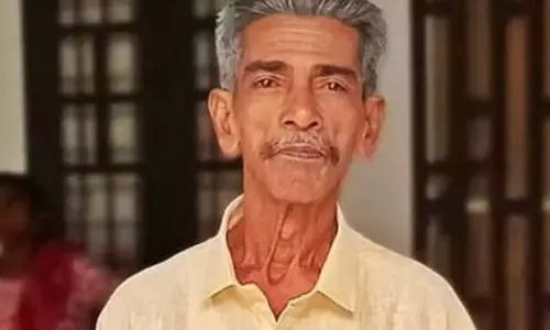 കരുവാറ്റ കൊലക്കേസ്; കുറ്റാരോപിതയായ പതിമൂന്നുകാരിക്ക് ജാമ്യം കരുവാറ്റ കൊലക്കേസ്; കുറ്റാരോപിതയായ പതിമൂന്നുകാരിക്ക് ജാമ്യം