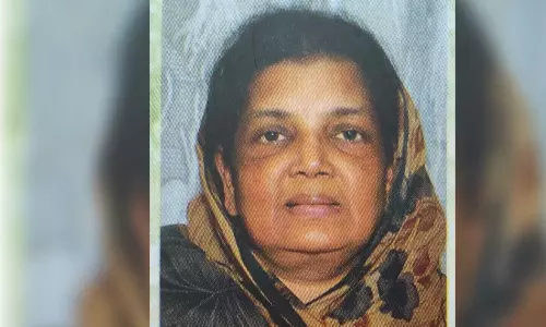 നടൻ പ്രേംനസീറിന്റെ മൂത്തമകൾ ലൈലാ ബീഗം അന്തരിച്ചു നടൻ പ്രേംനസീറിന്റെ മൂത്തമകൾ ലൈലാ ബീഗം അന്തരിച്ചു