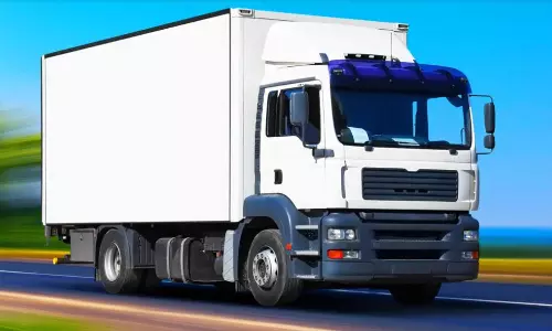 Driving license regulations for goods vehicles: Royal Oman Police forms a special committee for review. Driving license regulations for goods vehicles: Royal Oman Police forms a special committee for review.