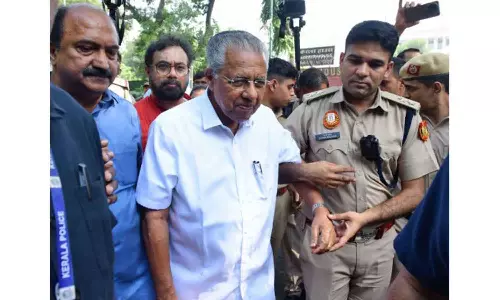ഡൽഹി സമരത്തിൽ അറസ്റ്റിലായ പിണറായി വിജയന് നാളെ തിരുവനന്തപുരത്ത് സ്വീകരണം