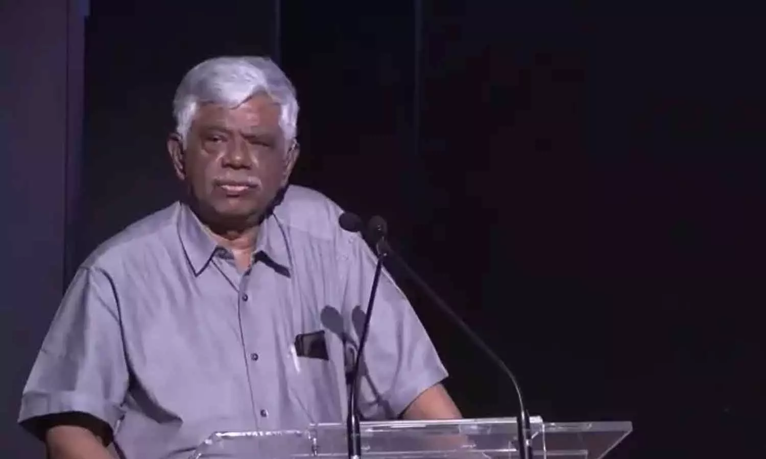 സുപ്രിംകോടതിയിലെ 37 ജഡ്ജിമാരെയും നിയമിച്ചത് മോദി സർക്കാർ, ഹൈക്കോടതികളിലും കാവിവൽക്കരണം രൂക്ഷം; വിമർശനവുമായി ജസ്റ്റിസ് കെ.ചന്ദ്രു സുപ്രിംകോടതിയിലെ 37 ജഡ്ജിമാരെയും നിയമിച്ചത് മോദി സർക്കാർ, ഹൈക്കോടതികളിലും കാവിവൽക്കരണം രൂക്ഷം; വിമർശനവുമായി ജസ്റ്റിസ് കെ.ചന്ദ്രു