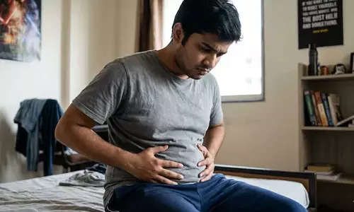 പുരുഷന്മാരിലെ കുടവയർ: പ്രായം മാത്രമല്ല കാരണം, ഈ ശീലങ്ങളാണ് പ്രശ്നം! പുരുഷന്മാരിലെ കുടവയർ: പ്രായം മാത്രമല്ല കാരണം, ഈ ശീലങ്ങളാണ് പ്രശ്നം!