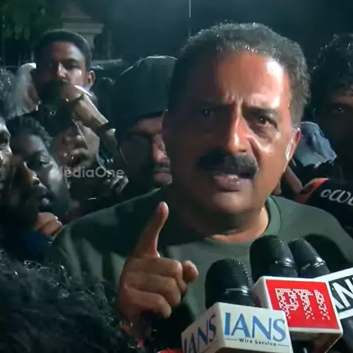 prakash raj at manaveeyam veedhi