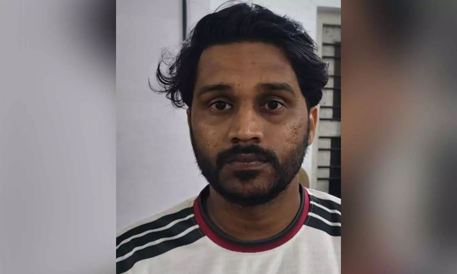 തൃശ്ശൂരിൽ 100 ഗ്രാം കഞ്ചാവുമായി യുവഡോക്ടർ പിടിയിൽ തൃശ്ശൂരിൽ 100 ഗ്രാം കഞ്ചാവുമായി യുവഡോക്ടർ പിടിയിൽ