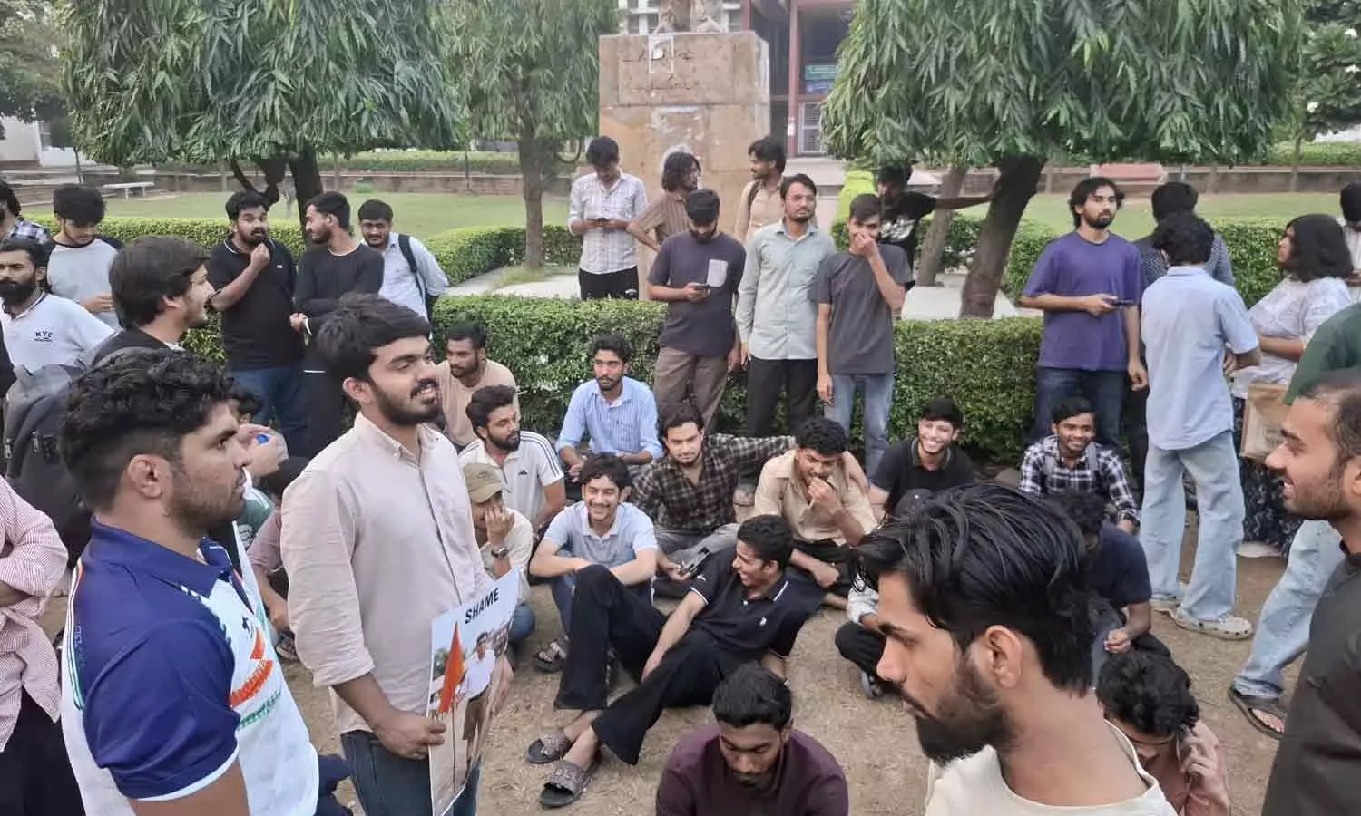 student protest at Jamia Millia Islamia student protest at Jamia Millia Islamia