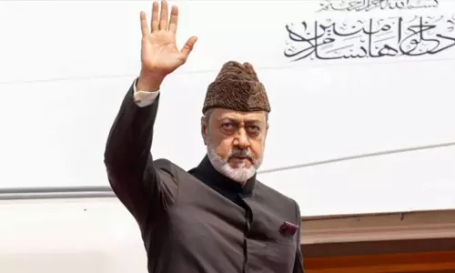 ഒമാൻ സുൽത്താൻ ഒക്ടോബർ 19 ന് ബ്രിട്ടൻ സന്ദർശിക്കും ഒമാൻ സുൽത്താൻ ഒക്ടോബർ 19 ന് ബ്രിട്ടൻ സന്ദർശിക്കും