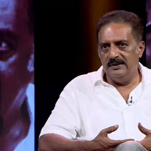 മോദിക്ക് യുവാക്കളുടെ ശക്തി അറിയാം; അവരുടെ ശബ്ദം ഇല്ലാതാക്കാനാണ് ശ്രമിക്കുന്നത്; ഇത് മറ്റൊരു സ്വാതന്ത്ര്യ സമരമെന്നും പ്രകാശ് രാജ്