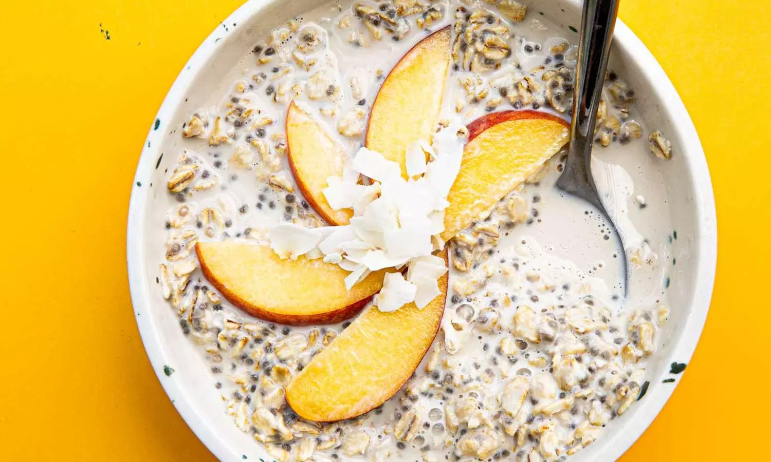 Overnight Oats കഴിച്ചാൽ വണ്ണം വേഗത്തിൽ കുറയും; ശരിയായ രീതി ഇതാണ്! Overnight Oats കഴിച്ചാൽ വണ്ണം വേഗത്തിൽ കുറയും; ശരിയായ രീതി ഇതാണ്!
