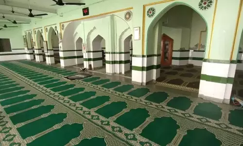 പ്രധാനമന്ത്രിയുടെ വസതിക്ക് സമീപത്തെ പള്ളി അനധികൃതം; പൈതൃകപട്ടികയിലും ഗസറ്റിലുമുള്ള പള്ളി ഒഴിഞ്ഞുപോകാൻ നോട്ടീസ് പ്രധാനമന്ത്രിയുടെ വസതിക്ക് സമീപത്തെ പള്ളി അനധികൃതം; പൈതൃകപട്ടികയിലും ഗസറ്റിലുമുള്ള പള്ളി ഒഴിഞ്ഞുപോകാൻ നോട്ടീസ്
