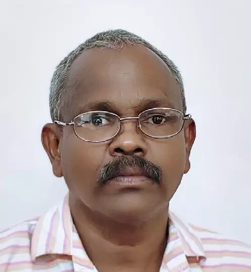 ഖത്തർ കെഎംസിസി ഓഫിസിൽ നിന്ന് എട്ട് കോടി കവർന്ന കേസ്: ഒരാൾ കീഴടങ്ങി ഖത്തർ കെഎംസിസി ഓഫിസിൽ നിന്ന് എട്ട് കോടി കവർന്ന കേസ്: ഒരാൾ കീഴടങ്ങി