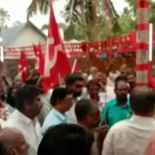 പുന്നപ്ര വയലാർ രക്തസാക്ഷി വാരാചരണം; സിപിഎം–സിപിഐ തർക്കം മുറുകുന്നു