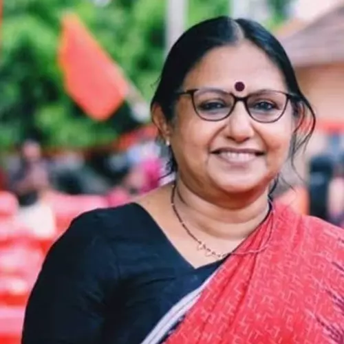 ആഭ്യന്തര പ്രശ്നപരിഹാര കമ്മിറ്റി രൂപീകരിച്ച് സിപിഎം; ടി.എന് സീമ അധ്യക്ഷ