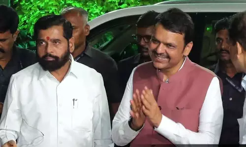 500 കോടിയുടെ കോഴ ആരോപണം; ബിജെപി - ഷിൻഡെ സഖ്യത്തിൽ വീണ്ടും വിള്ളൽ: മഹാരാഷ്ട്ര രാഷ്ട്രീയം പുകയുന്നു