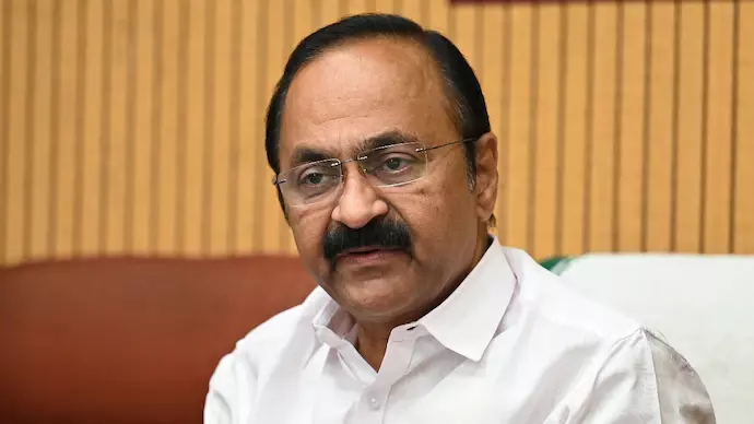 മുഖ്യമന്ത്രി ആക്രമിക്കപ്പെടാൻ സാധ്യതയെന്ന് വ്യാജ സന്ദേശം: മലപ്പുറം സ്വദേശി കസ്റ്റഡിയിൽ