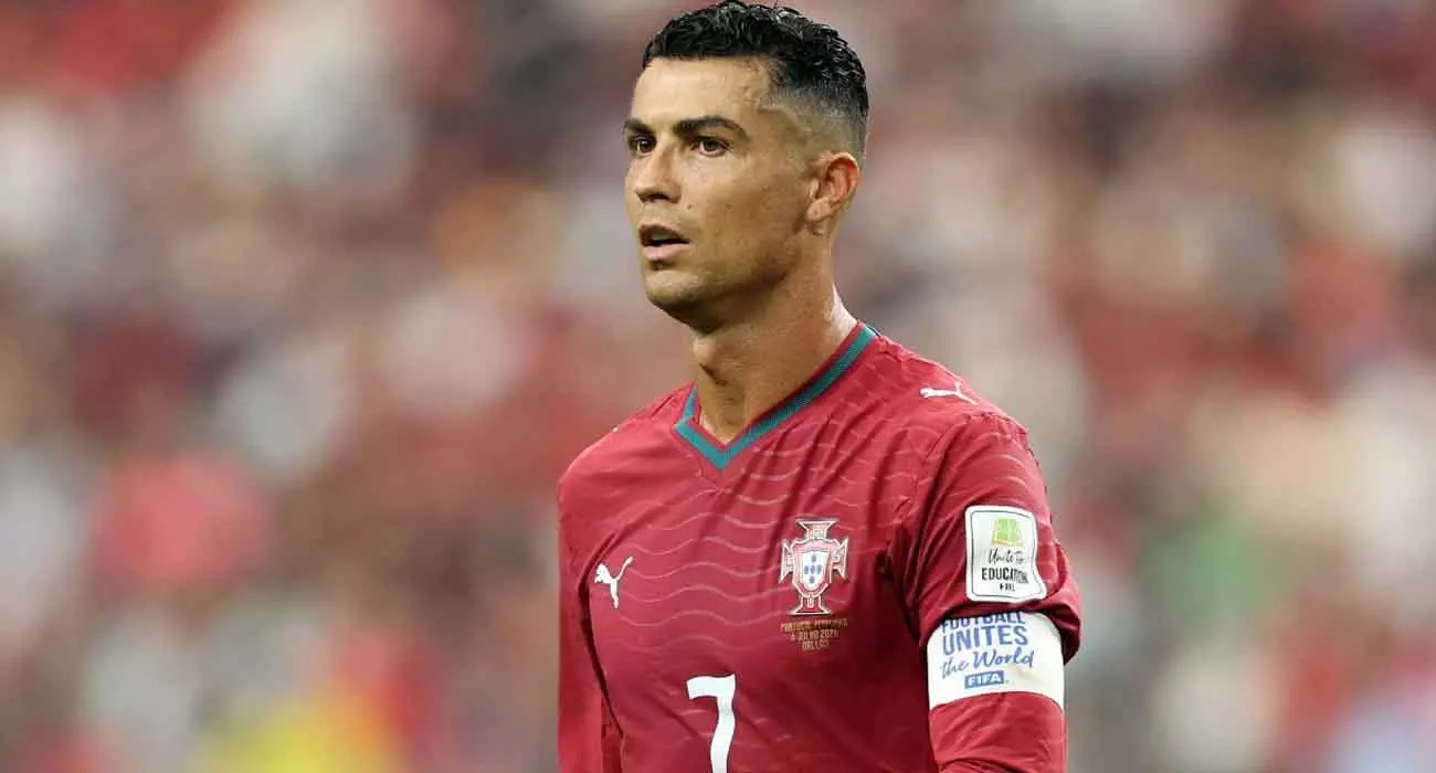 It’s neither Kohli nor Chhetri; find out the only Indian whom Cristiano follows. It’s neither Kohli nor Chhetri; find out the only Indian whom Cristiano follows.