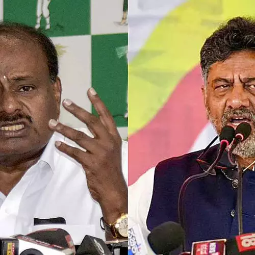 ദേവഗൗഡ കുടുംബത്തെ രാഷ്ട്രീയമായി ഇല്ലാതാക്കാൻ 600 കോടി: ഡി.കെ ശിവകുമാറിനെതിരെ ആരോപണവുമായി  എച്ച്.ഡി കുമാരസ്വാമി