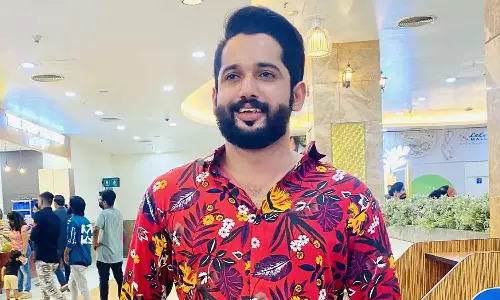 പ്രവാസിയെ വധിക്കാന്‍ ശ്രമിച്ച കേസ്; ഒളിവിലായിരുന്ന യൂട്യൂബര്‍ ഖാദര്‍ കരിപ്പൊടി കീഴടങ്ങി