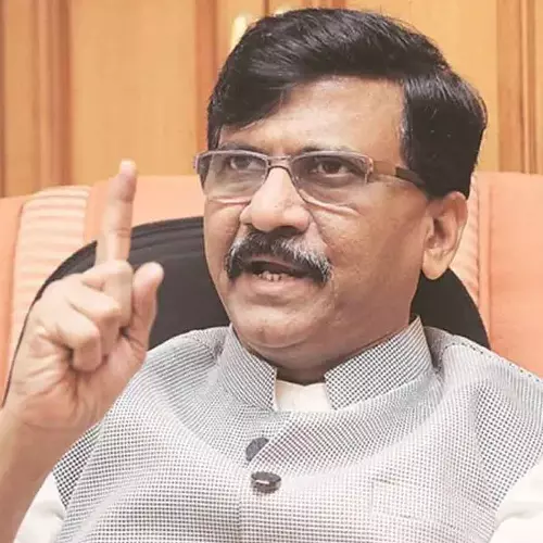Sanjay Raut filed unconditional apology to Supreme Court