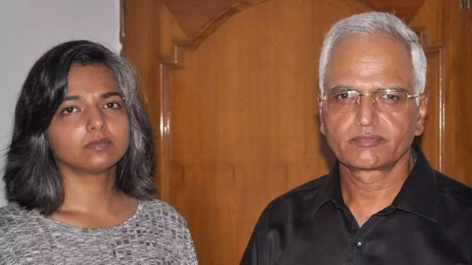 ബിജെപി നേതാവിന്‍റെ മകനെതിരെ പരാതി നല്‍കിയതിന് പ്രതികാരം; യുവതിയുടെ പിതാവിനെ താഴ്ന്ന തസ്തികയിലേക്ക് മാറ്റി