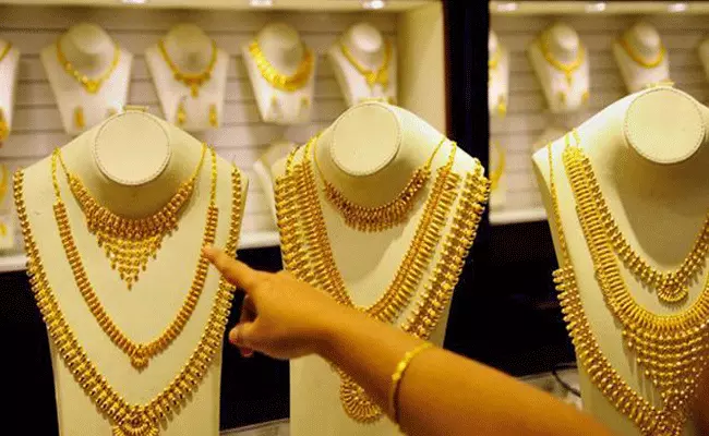 സ്വര്‍ണ വില കുതിക്കുന്നു