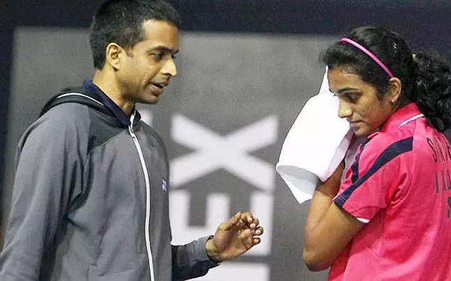 സിന്ധുവിനെ പുകഴ്ത്തി ഗോപീചന്ദ് സിന്ധുവിനെ പുകഴ്ത്തി ഗോപീചന്ദ്