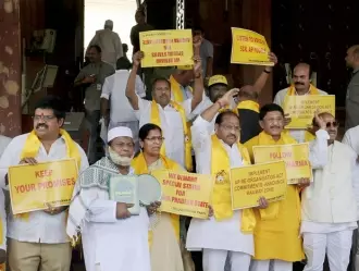 ടിഡിപിയുടെയും വൈഎസ്ആര്‍ കോണ്‍ഗ്രസിന്റെയും അവിശ്വാസപ്രമേയം ഇന്നും പരിഗണിച്ചില്ല