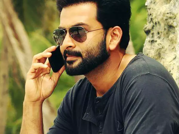 ഹാപ്പി ബര്ത്ത്ഡേ പൃഥ്വി ഹാപ്പി ബര്ത്ത്ഡേ പൃഥ്വി