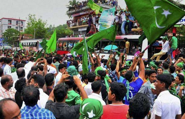 വോട്ടെണ്ണല്‍ തുടങ്ങും മുമ്പേ ലീഗിന്റെ ആഹ്ലാദ പ്രകടനം