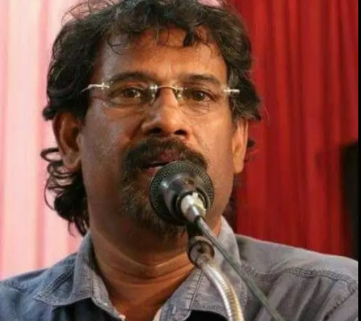 ഒന്നുകിൽ ദുർഗ്ഗ എന്ന പേര് പെൺകുട്ടികൾക്കിടാൻ പാടില്ലെന്ന് ഫത്വ ഇറക്കുക, അല്ലെങ്കിൽ സിനിമ കാണുക ഒന്നുകിൽ ദുർഗ്ഗ എന്ന പേര് പെൺകുട്ടികൾക്കിടാൻ പാടില്ലെന്ന് ഫത്വ ഇറക്കുക, അല്ലെങ്കിൽ സിനിമ കാണുക