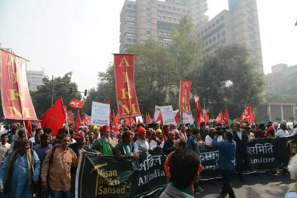 മോദി സര്‍ക്കാരിന്റെ കര്‍‌ഷക വിരുദ്ധ നയങ്ങള്‍ക്കെതിരെ ഡല്‍ഹിയില്‍ മഹാ കര്‍ഷക റാലി