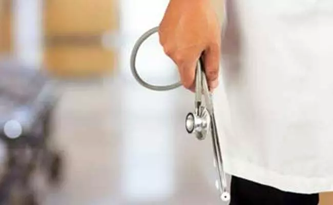 പെന്‍ഷന്‍ പ്രായം വര്‍ധിപ്പിച്ചതിനെതിരെ പിജി ഡോക്ടര്‍മാര്‍ സമരത്തിലേക്ക്