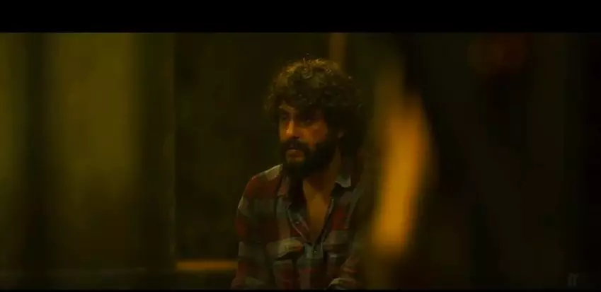 മാസ് ആക്ഷനുമായി സ്വാതന്ത്ര്യം അര്ദ്ധരാത്രിയില്; ട്രെയിലര് കാണാം മാസ് ആക്ഷനുമായി സ്വാതന്ത്ര്യം അര്ദ്ധരാത്രിയില്; ട്രെയിലര് കാണാം