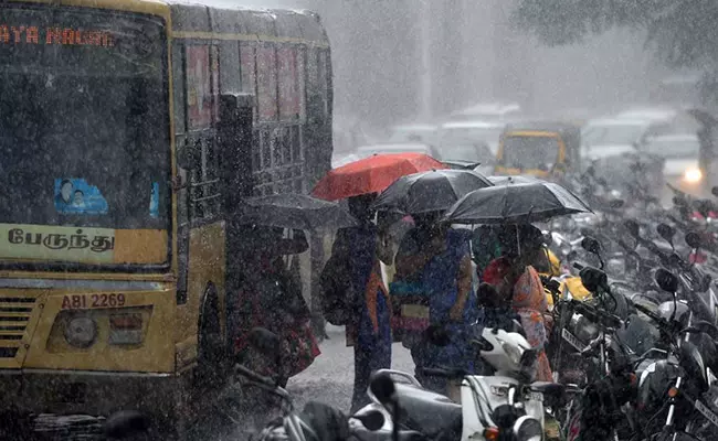 നാല് ദിവസങ്ങള്‍ കൂടി വെള്ളപ്പൊക്ക ഭീഷണിയുണ്ടെന്ന് കേന്ദ്ര കാലാവസ്ഥ നിരീക്ഷണ കേന്ദ്രം