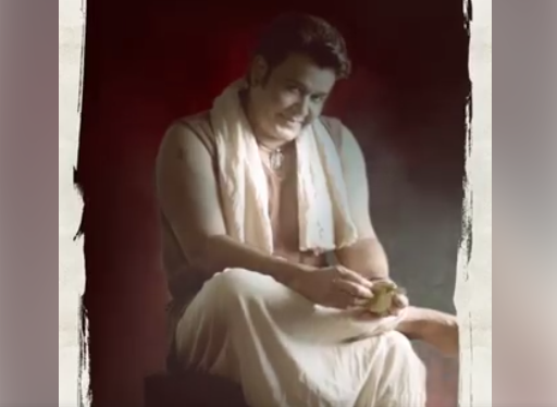 ലാലേട്ടന്‍ ആളാകെ മാറി; ഒടിയന്‍ മാണിക്യനെ കാണാം