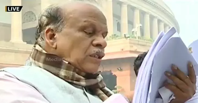 ഓഖി വിഷയത്തില് കേരളത്തില് നിന്നുള്ള എംപിമാര് പ്രധാനമന്ത്രിയെ കണ്ടു ഓഖി വിഷയത്തില് കേരളത്തില് നിന്നുള്ള എംപിമാര് പ്രധാനമന്ത്രിയെ കണ്ടു