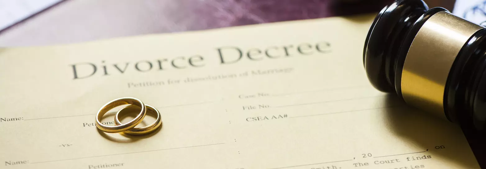 ഭാര്യ കുളിക്കുന്നത് വര്‍ഷത്തില്‍ ഒരു തവണ; ബന്ധം വേര്‍പെടുത്തി ഭര്‍ത്താവ്