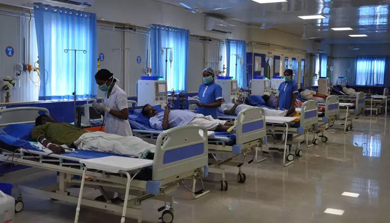 സൌജന്യ ചികിത്സാ പദ്ധതികളില് നിന്ന് സ്വകാര്യ ആശുപത്രികള് പിന്മാറുന്നു സൌജന്യ ചികിത്സാ പദ്ധതികളില് നിന്ന് സ്വകാര്യ ആശുപത്രികള് പിന്മാറുന്നു