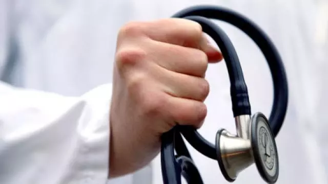 ഡോക്ടര്‍ സമരം: ചര്‍ച്ചക്ക് തയ്യാറെന്ന് ആരോഗ്യമന്ത്രി