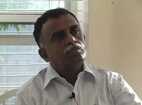 ബിജെപിയെ സഹായിക്കുന്ന നടപടികളാണ് കോണ്‍ഗ്രസിന്റെ ഭാഗത്ത് നിന്നും ഉണ്ടാകുന്നതെന്ന് ആര്‍.ബി ശ്രീകുമാര്‍