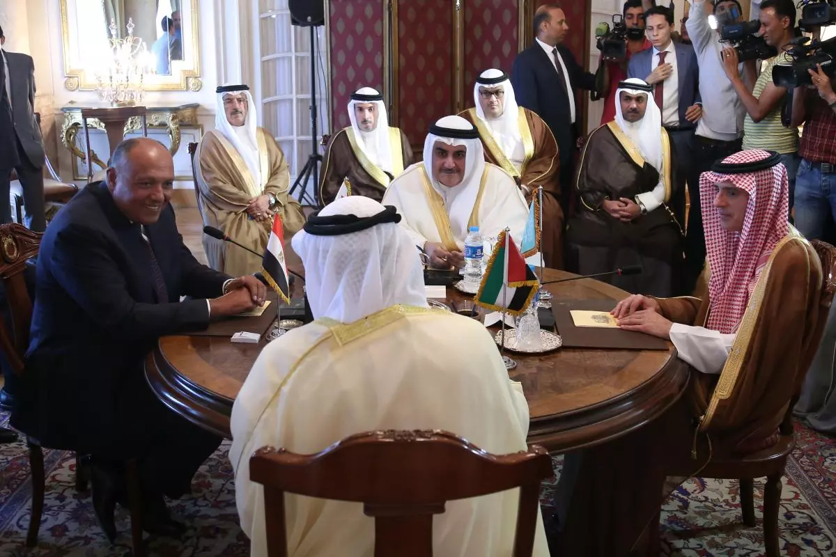 ഖത്തറിനെ വിമര്ശിച്ച് സൗദി അനുകൂല രാജ്യങ്ങൾ ഖത്തറിനെ വിമര്ശിച്ച് സൗദി അനുകൂല രാജ്യങ്ങൾ