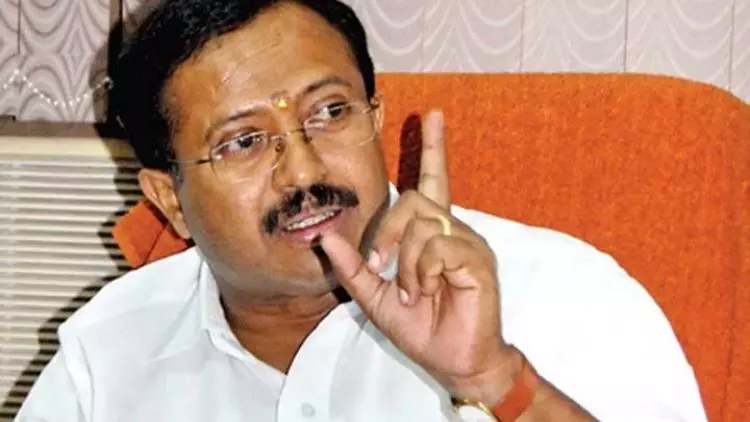 ബിജെപി കോര്‍ കമ്മിറ്റി യോഗത്തില്‍ വി മുരളീധരന് വിമര്‍ശം