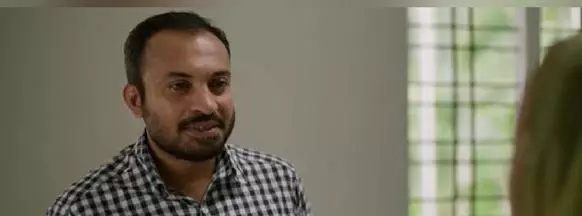 ജയിച്ചിട്ടല്ല തോറ്റോണ്ടാ നിര്ത്തിയത്; സൌബീന്റെ പെണ്ണുകാണലുമായി സുഡാനി ഫ്രം നൈജീരിയ ടീസര് ജയിച്ചിട്ടല്ല തോറ്റോണ്ടാ നിര്ത്തിയത്; സൌബീന്റെ പെണ്ണുകാണലുമായി സുഡാനി ഫ്രം നൈജീരിയ ടീസര്