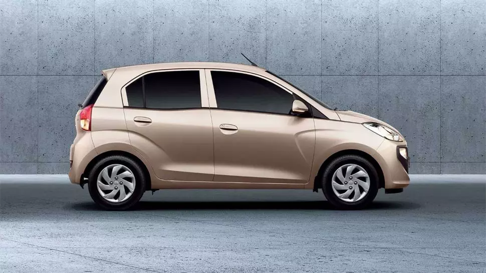 ഇതാണ് പുതിയ സാന്‍ട്രോ... മൈലേജും സവിശേഷതകളുമറിയാം...