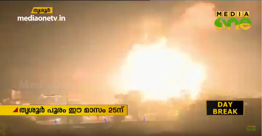 ഇനി പൂര നാളുകള്‍; തൃശൂര്‍ പൂരത്തിന് കൊടിയേറി