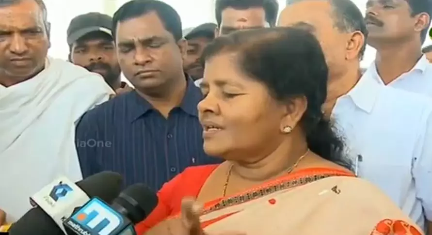 മൂന്ന് മാസത്തിനകം കാസര്കോട് ഹാര്ബര് തുറന്ന് പ്രവര്ത്തിക്കുമെന്ന് ജെ മേഴ്സിക്കുട്ടിയമ്മ മൂന്ന് മാസത്തിനകം കാസര്കോട് ഹാര്ബര് തുറന്ന് പ്രവര്ത്തിക്കുമെന്ന് ജെ മേഴ്സിക്കുട്ടിയമ്മ