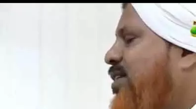 ലീഗ് യുവനേതാക്കള്ക്കെതിരെ സമസ്ത നേതാവിന്റെ പരസ്യ വിമര്ശം ലീഗ് യുവനേതാക്കള്ക്കെതിരെ സമസ്ത നേതാവിന്റെ പരസ്യ വിമര്ശം