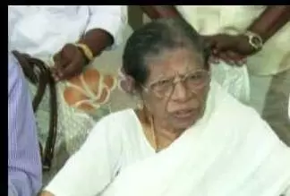 സിപിഎം വഞ്ചിച്ചെന്ന് ഗൌരിയമ്മ സിപിഎം വഞ്ചിച്ചെന്ന് ഗൌരിയമ്മ