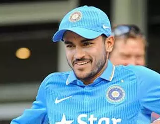 യുവരാജിന് പരിക്ക്; കരുതലായി മനീഷ് പാണ്ഡെ ടീമില്‍