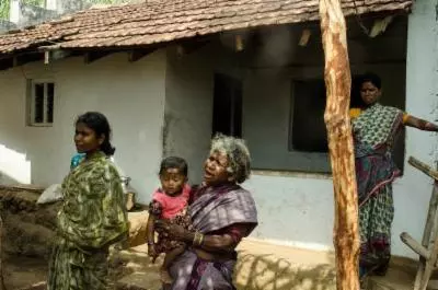 ജനനി ജന്മരക്ഷാപദ്ധതിയുടെ ഫണ്ട് വ്യാജരേഖയുണ്ടാക്കി തട്ടിയെടുത്തു ജനനി ജന്മരക്ഷാപദ്ധതിയുടെ ഫണ്ട് വ്യാജരേഖയുണ്ടാക്കി തട്ടിയെടുത്തു
